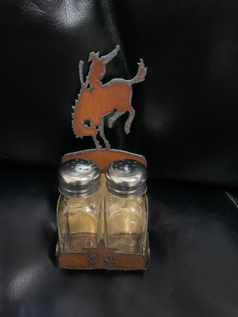 Iron Salt & Pepper Set w/ Holder