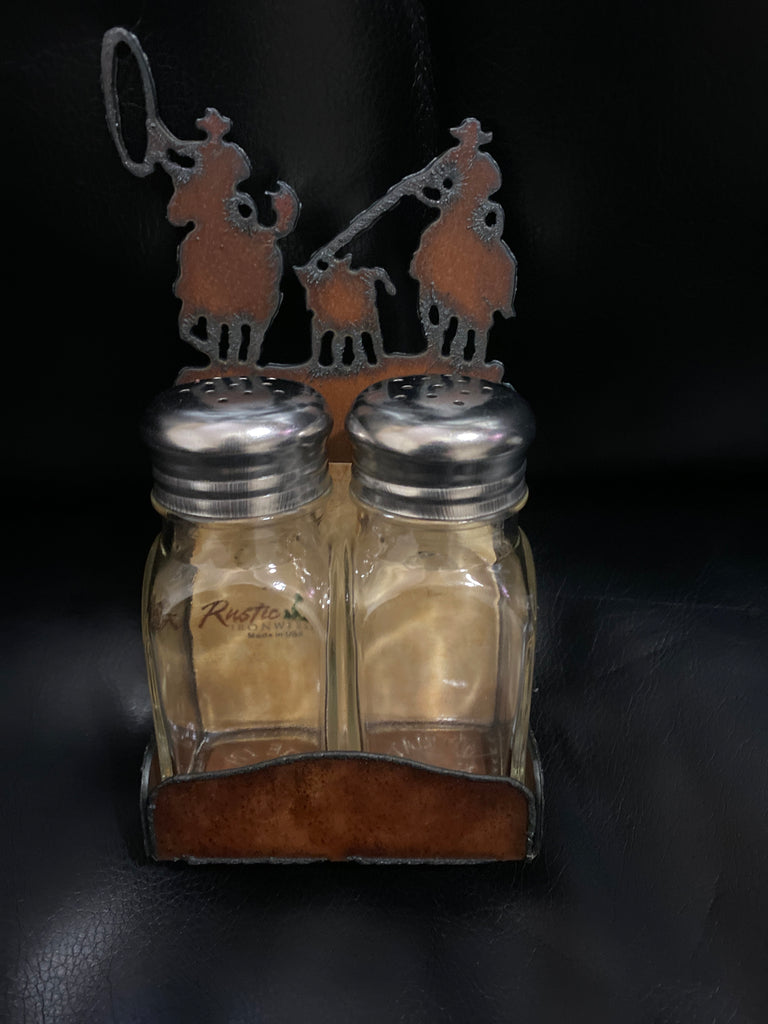 Iron Salt & Pepper Set w/ Holder
