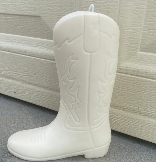The Dolly Boot Candle