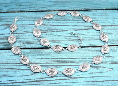 Vintage Silver Oval Concho Chain Belt