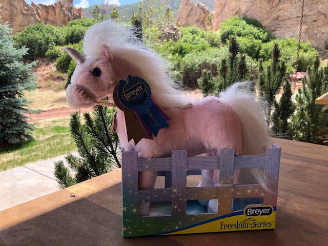 Stuffed Horses in Stable 13"